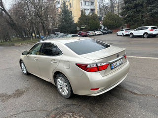 Lexus ES Series foto 4