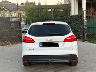 Ford Focus foto 9