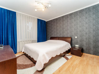 Apartament cu 2 camere, 60 m², Buiucani, Chișinău foto 3