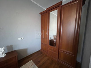 Apartament cu 2 camere, 68 m², Centru, Chișinău foto 3