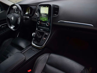 Renault Grand Scenic foto 3