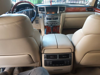 Lexus LX Series foto 7