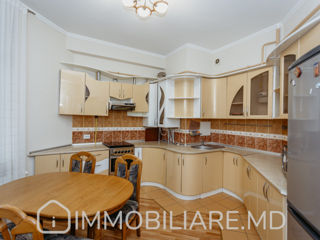 Apartament cu 2 camere, 117 m², Centru, Chișinău foto 9