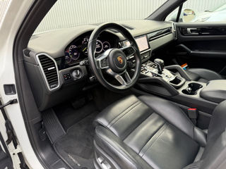 Porsche Cayenne foto 7