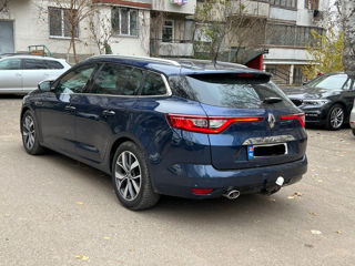 Renault Megane foto 2