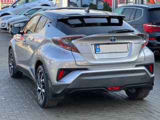 Toyota C-HR foto 5