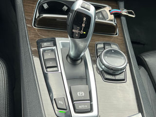 BMW 7 Series foto 14