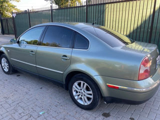 Volkswagen Passat foto 9