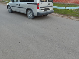 Opel Combo foto 4