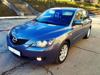 Mazda 3 foto 2