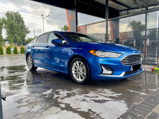 Ford Fusion foto 3