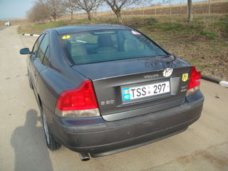 Volvo S60 foto 3