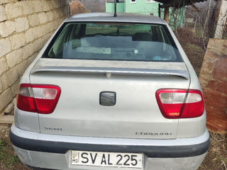 Seat Cordoba foto 2