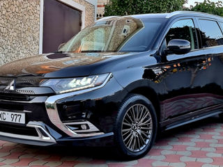 Mitsubishi Outlander foto 7