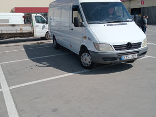 Mercedes sprinter foto 5