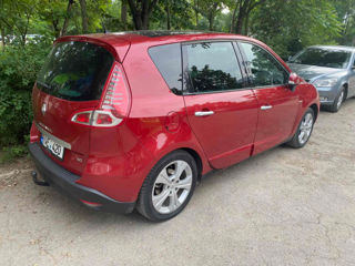 Renault Scenic foto 9