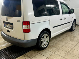 Volkswagen Caddy foto 3