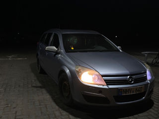 Opel Astra foto 3