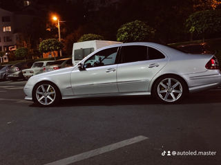 Mercedes E-Class foto 4