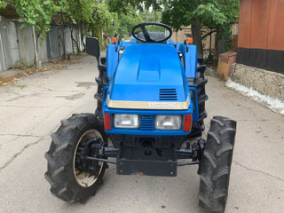 Tractor Japonez Iseki 245 foto 3