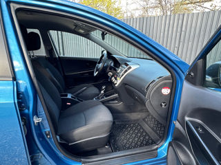 KIA Ceed фото 12