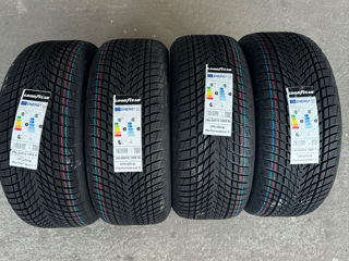 245/45 R18 Goodyear UltraGrip Performance 3