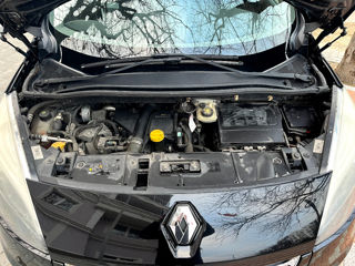 Renault Scenic foto 10