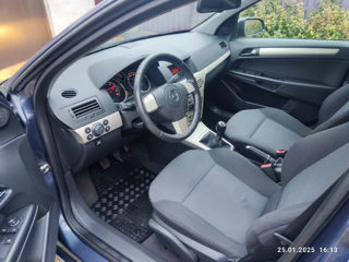 Opel Astra фото 4