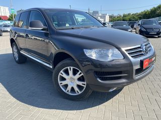 Volkswagen Touareg foto 3