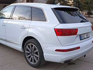 Audi Q7 foto 6