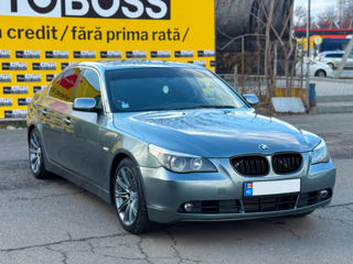 BMW 5 Series foto 5