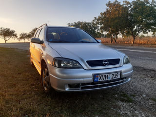 Opel Astra foto 8