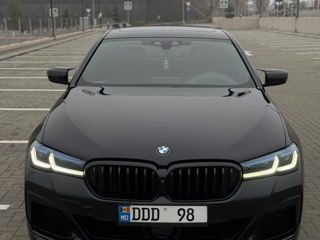 BMW 5 Series foto 2