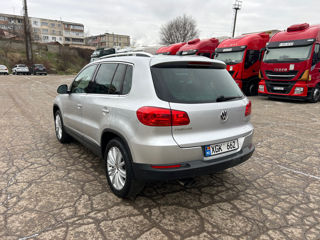 Volkswagen Tiguan foto 5