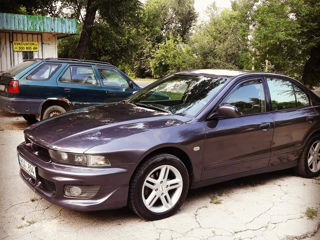 Mitsubishi Galant foto 2