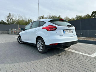 Ford Focus foto 2