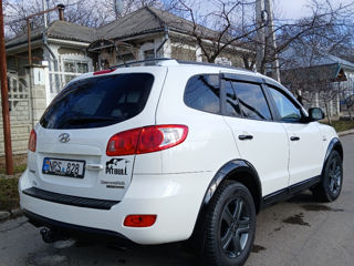 Hyundai Santa FE foto 3