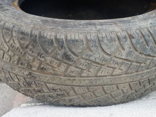 Rezina b.u.  - 195/60 r15 - 2 шт нормальные, 195/50 r15-- 4 штуки отличные! foto 2