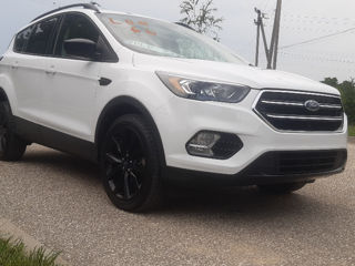 Ford Escape foto 7