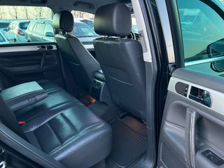 Volkswagen Touareg foto 10
