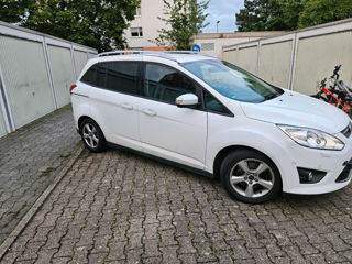 Ford Grand C-MAX