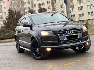 Audi Q7 foto 2