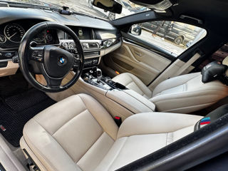 BMW 5 Series foto 9