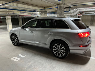 Audi Q7 foto 2