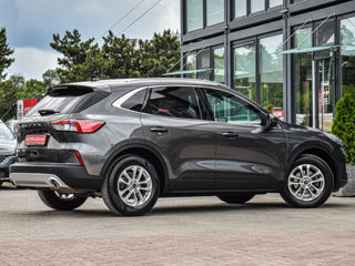 Ford Kuga foto 2