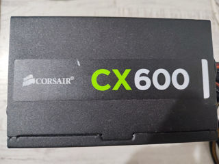 600W Corsair CX600 / 80 Plus Bronze foto 1