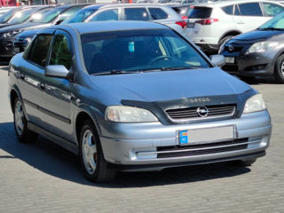 Opel Astra foto 4