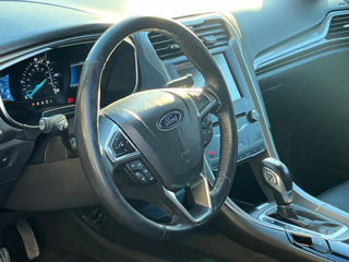 Ford Fusion foto 11