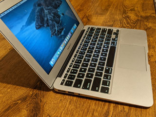 MacBook Air 11 foto 4