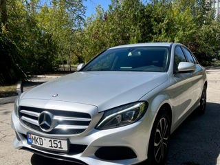 Mercedes C-Class foto 3